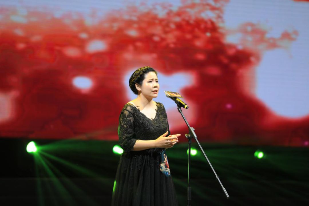 放歌新时代简谱_放歌新时代文字图片(2)