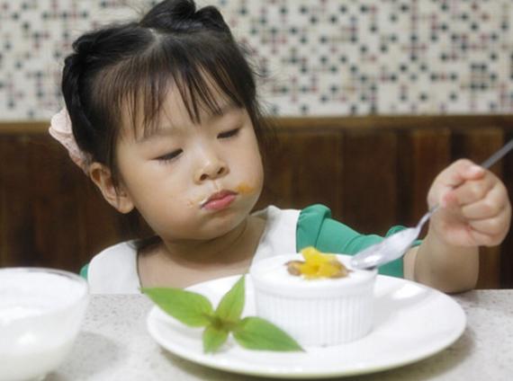                     儿科主任：这些“幼儿杀手”，比泡面还“垃圾”，再买就是坑娃