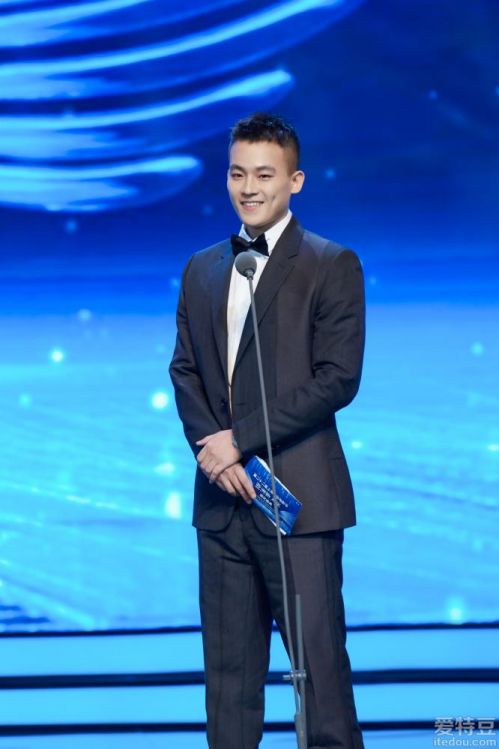 欧豪亮相黑蚂蚁年度发布会铤而走险挑战出演亡命之徒