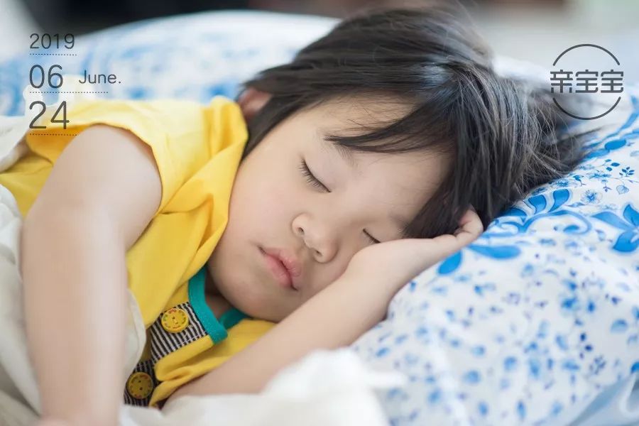 各年龄段睡眠时间表，你家孩子睡够了吗？ 年龄段睡眠时间