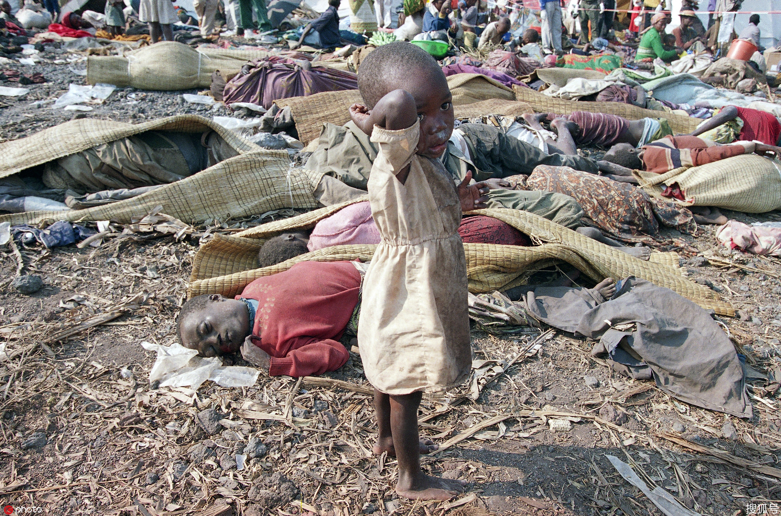 现实中的卢旺达大屠杀始末远比电影更残酷