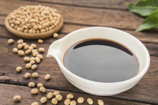                     原创            孩子被鱼刺卡住，很多父母的做法，不仅帮不了忙还会害了宝宝