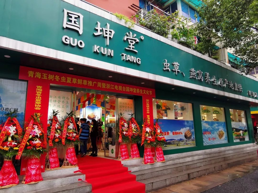 新一轮雨水今晚抵达杭州!大风大雨,暴雨降温!最最难熬