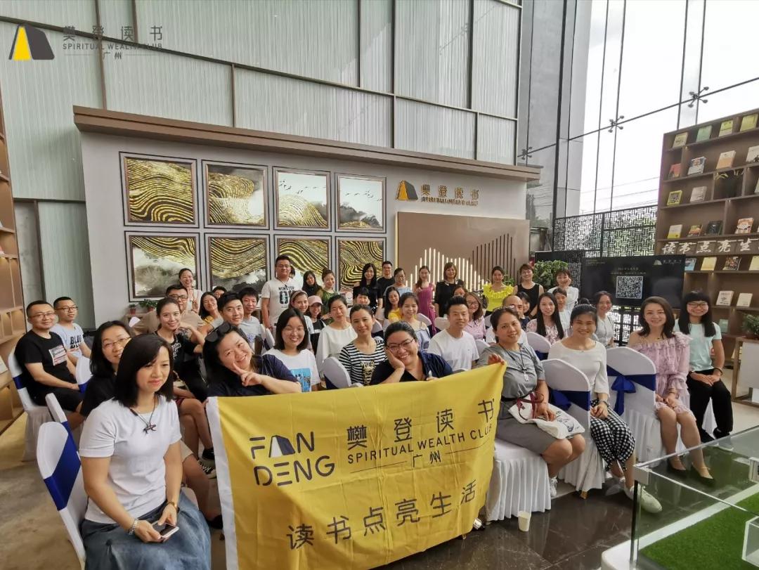 走遍万水千山,沙漠冰川,只是为了把人生活明白_肖纬宸