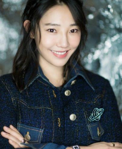 白百何陈羽凡离婚了吗 a2d45cb6b12a4646b1b4ceff1be40e04.jpeg