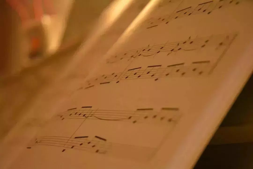 小薇曲谱练唱_陶笛曲谱12孔(2)