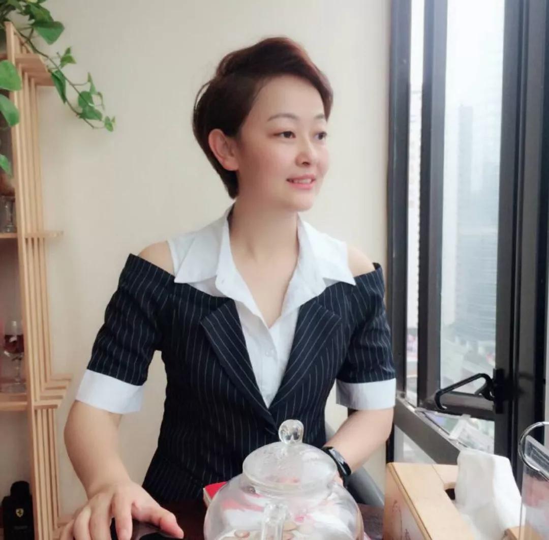 走遍万水千山,沙漠冰川,只是为了把人生活明白_肖纬宸
