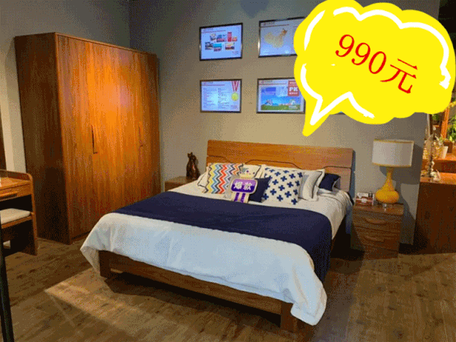 餐桌,4餐椅: 990元 电视柜: 550元 茶几: 450元 将细节做到极致优雅