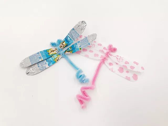 创意手工_【创意手工】6种材料的巧妙利用，秒变可爱小蜻蜓，不好玩算我输！