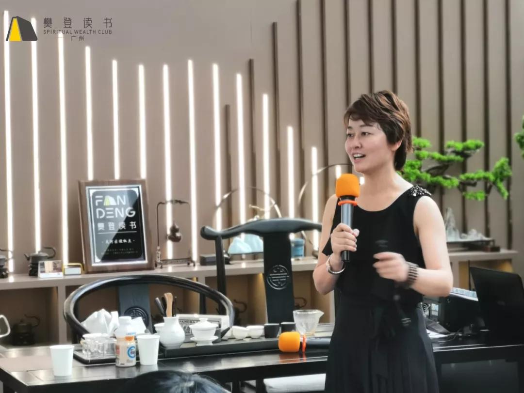 走遍万水千山,沙漠冰川,只是为了把人生活明白_肖纬宸