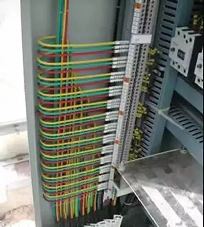 8方面图文详解,电气安装工程施工工艺!_电缆