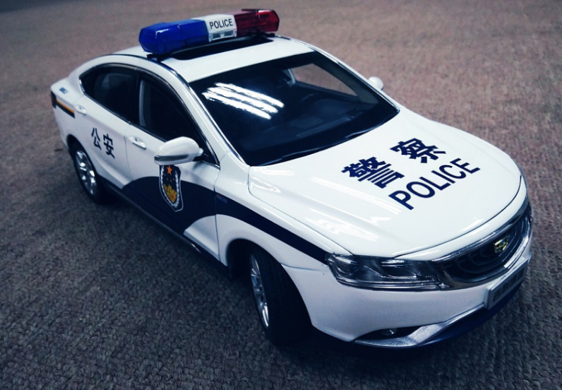 各国的警车小合集 ,迪拜的警车最让人羡慕!