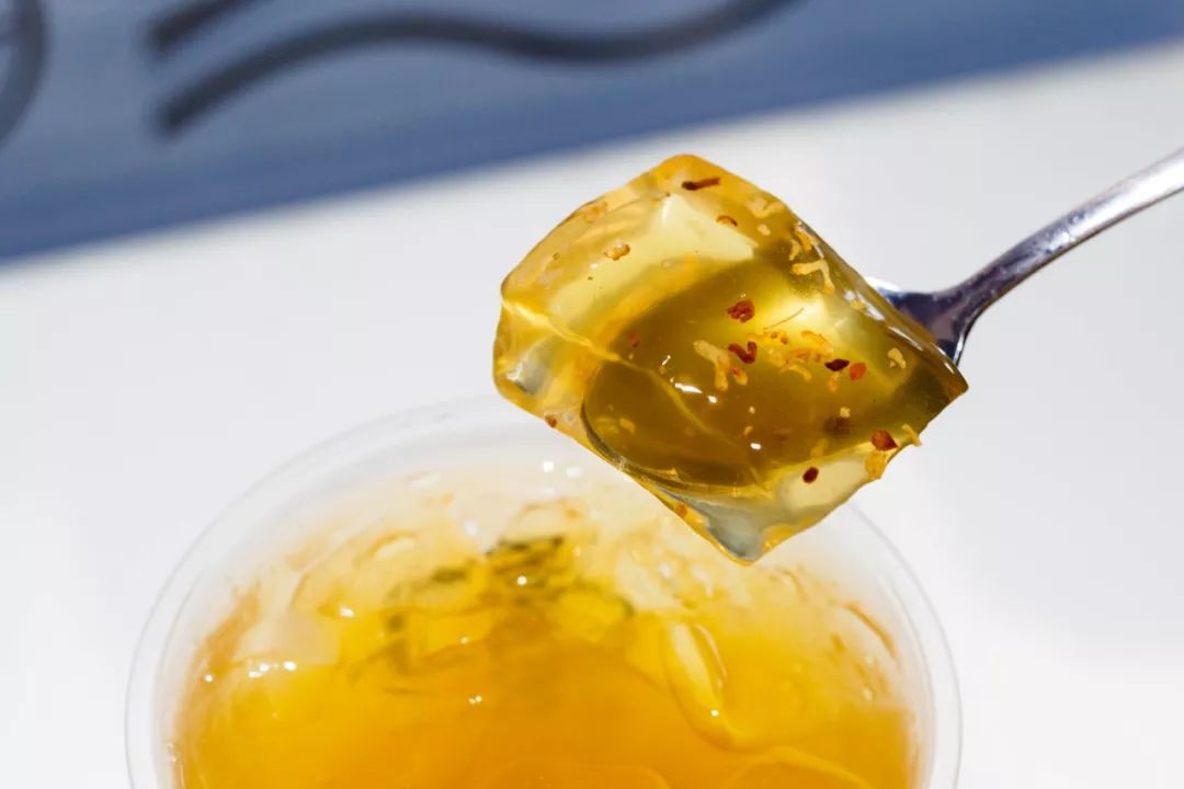 文昌巷这家做黑暗料理的奶茶店,开了二十年!