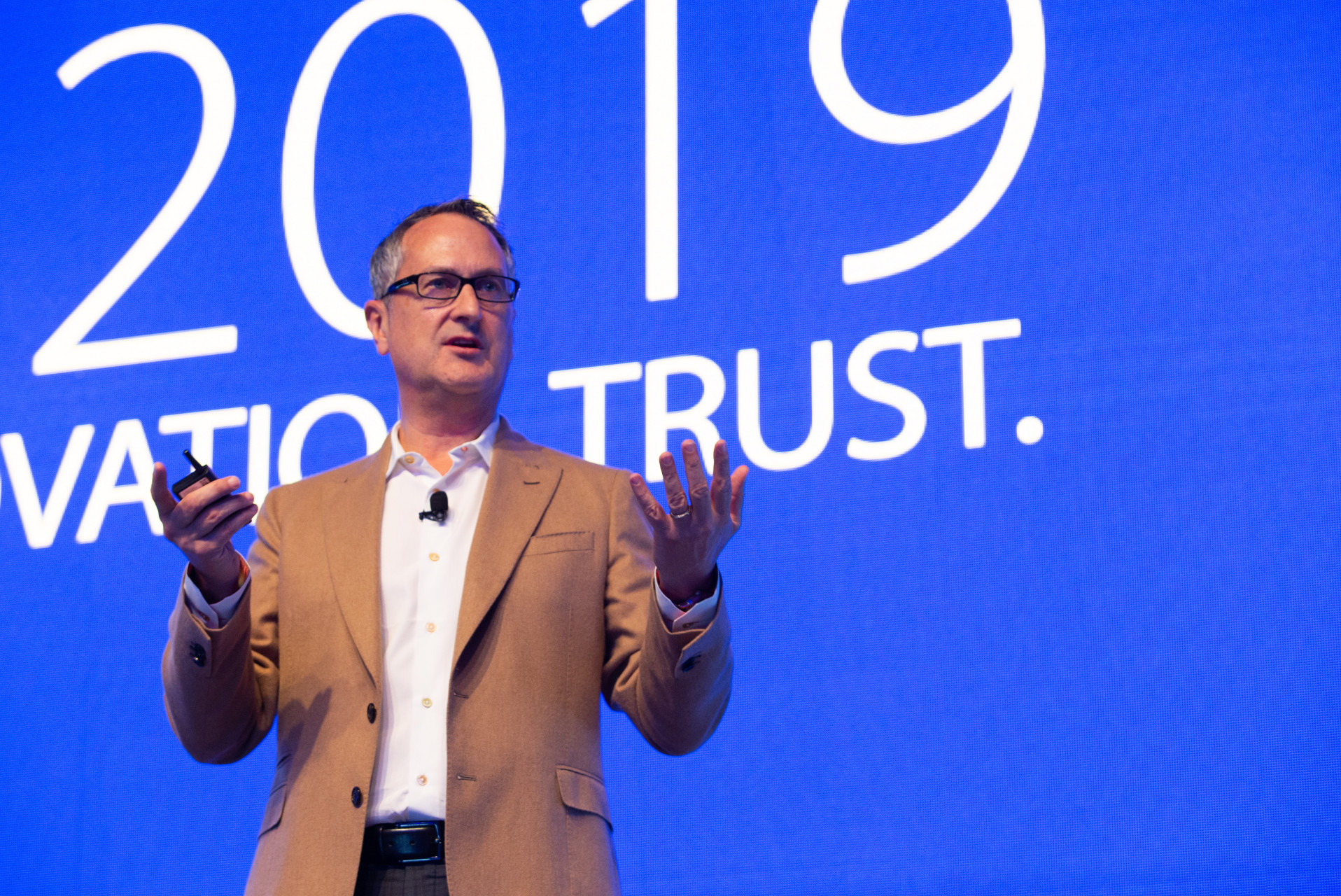 亚太经济总量_亚太经济合作组织(3)