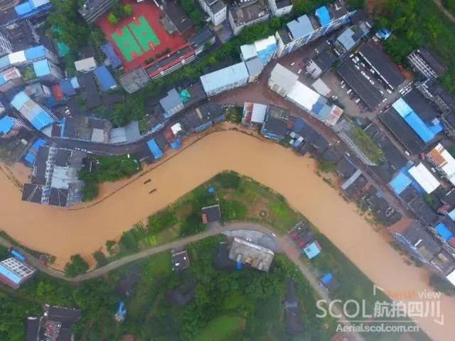 四川巴中强降雨