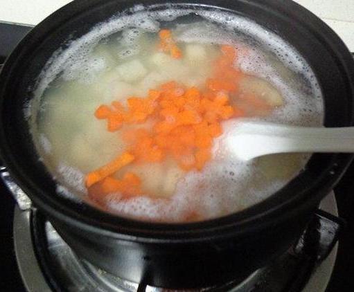                     完胜止咳药，2颗马蹄一个它，止咳润肺化痰快，收藏！
