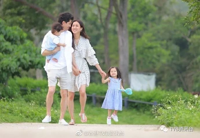 什么歌曲适合婴儿哄睡 4e75ae5f2b6d45d0818626446d1c7f1e.jpeg