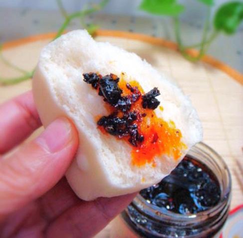 做哪些菜可以放豆瓣酱 5e076d75524e418a8376a14aec8fc522.jpeg