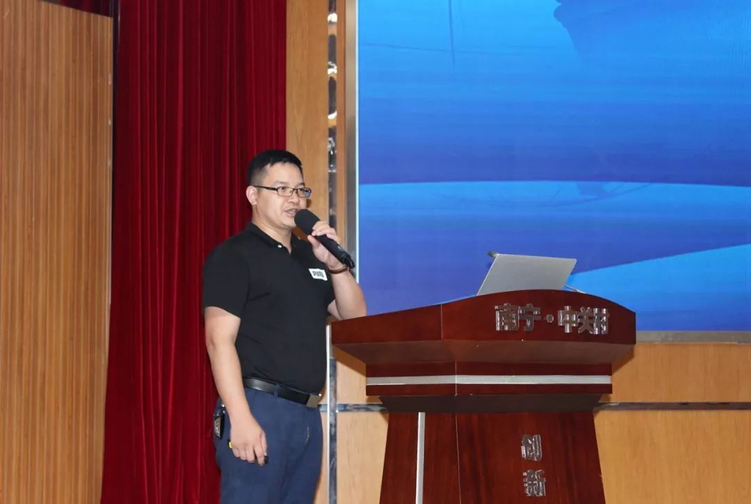 梁雁在致辞中表示,南宁·中关村创新示范基地是广西科技创新发展的一