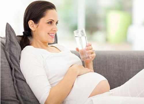                     孕期膳食补充剂系列：孕妈妈补钙有必要吗？
