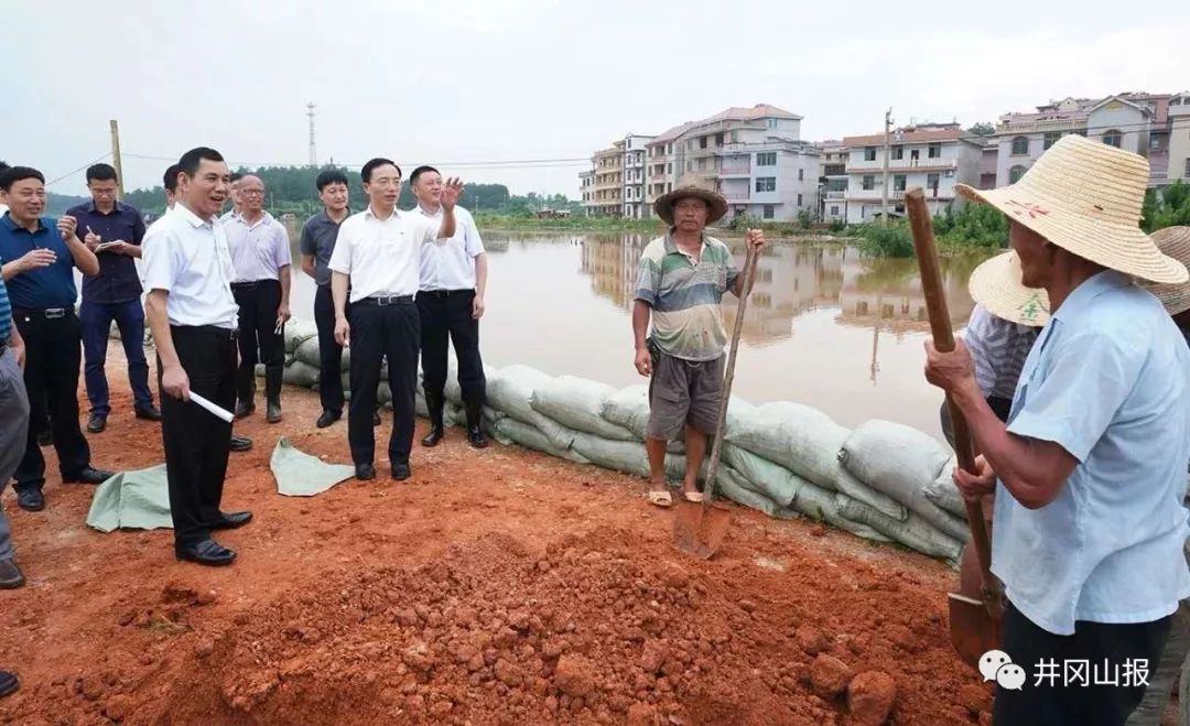 众志成城抗洪救灾迎击一场不能后退的狙击战吉安市防汛救灾系列报道之