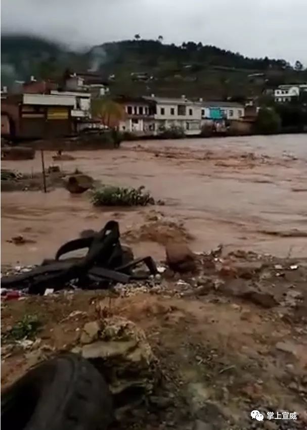 【视频】宣威杨柳,倘塘发生洪涝灾害