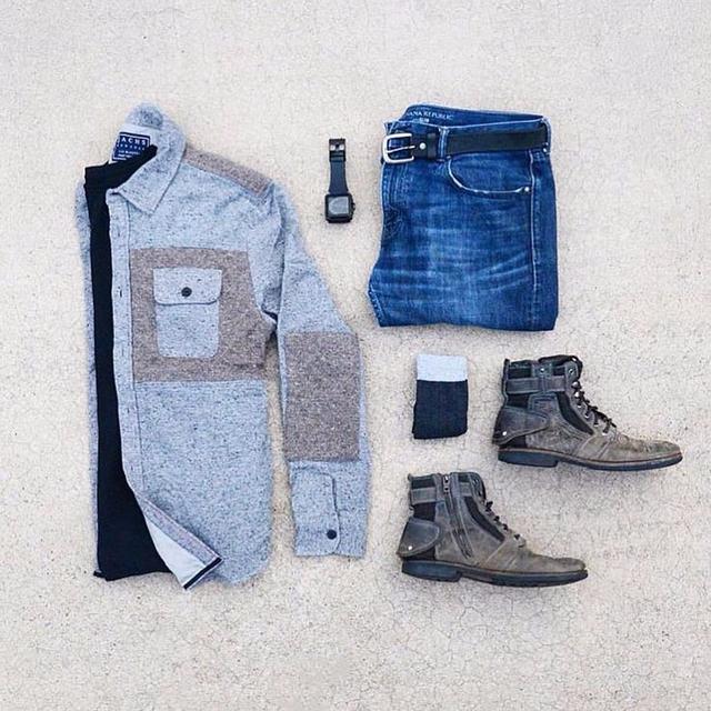 ons 复古马丁靴:nudie jeans 卡其色圆领毛衣:church"s 手表:phipps