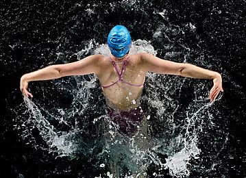 初学者学蝶泳的关键究竟是什么?