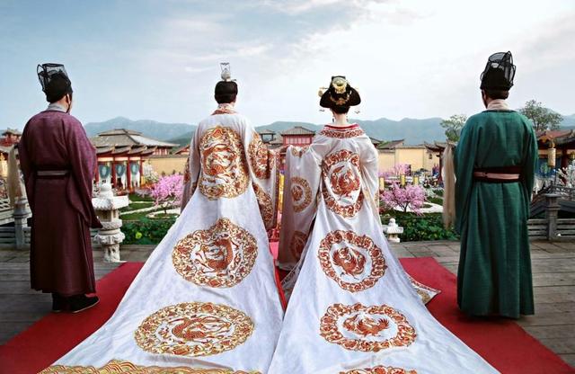 铁打的武则天，流水的皇帝：大女主熬死丈夫，干翻4个儿子