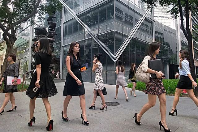 老挝经济总量多少_老挝美女多少一次(2)