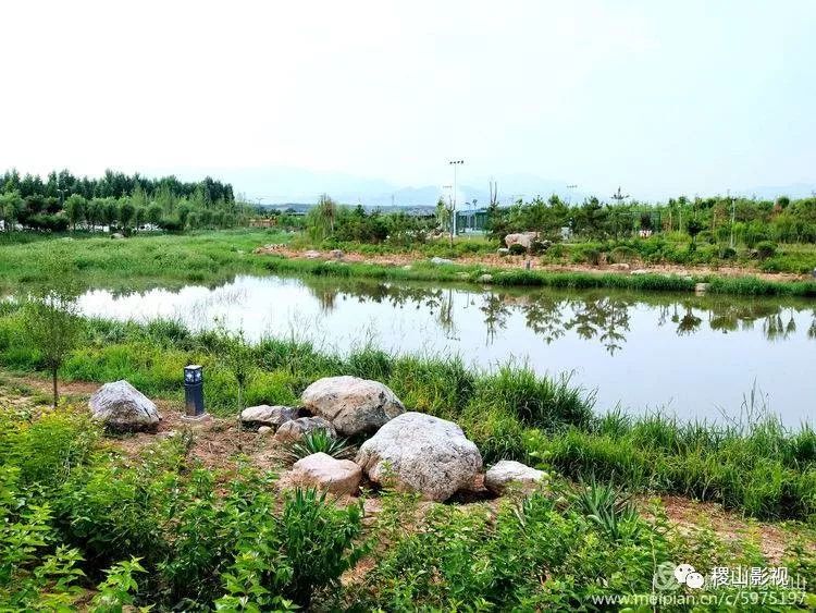 稷山民悦公园园位于稷山县城以东稷峰镇涧东村西,经过住建部门的精心