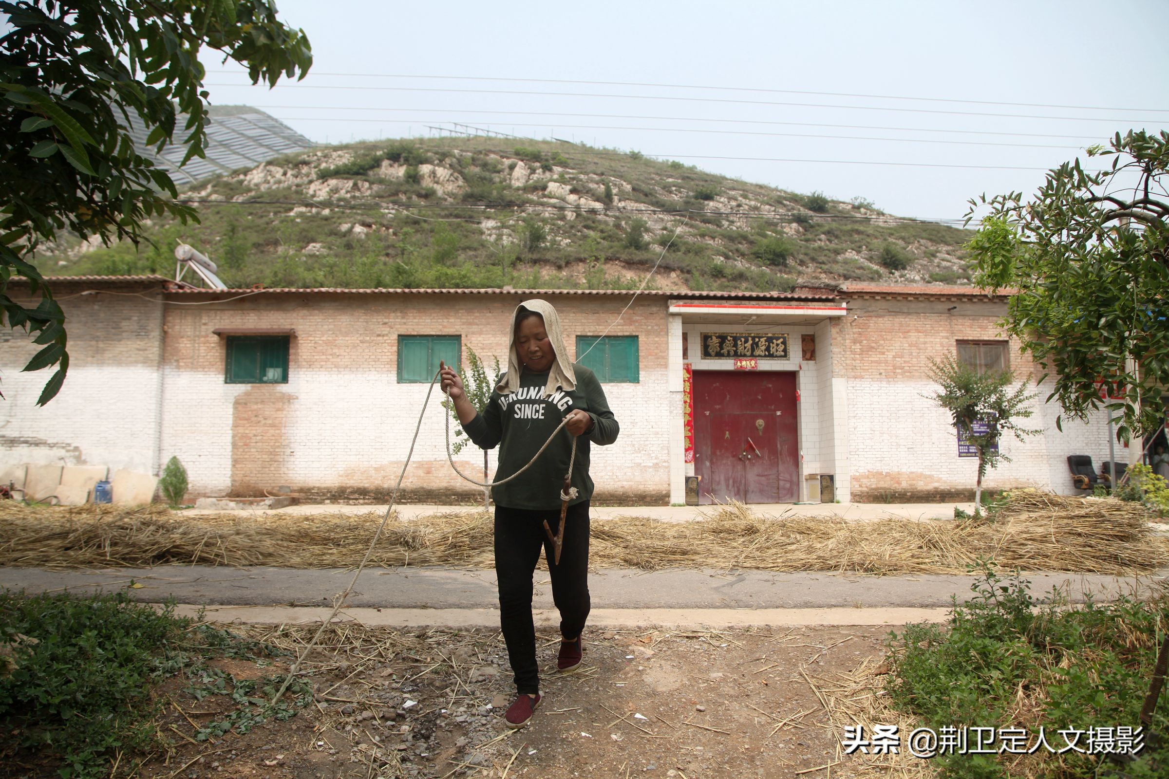 "三个女人一台戏",山西农村这4个女人"唱麦收大戏"很精彩