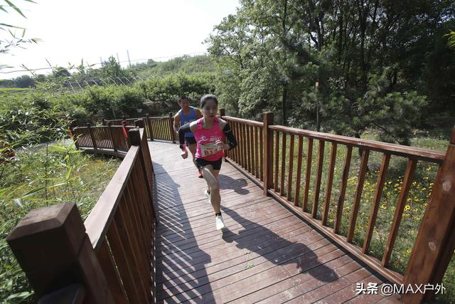 宁海国家登山健身步道宁海国家登山健身步道位于浙江省宁波市宁海县