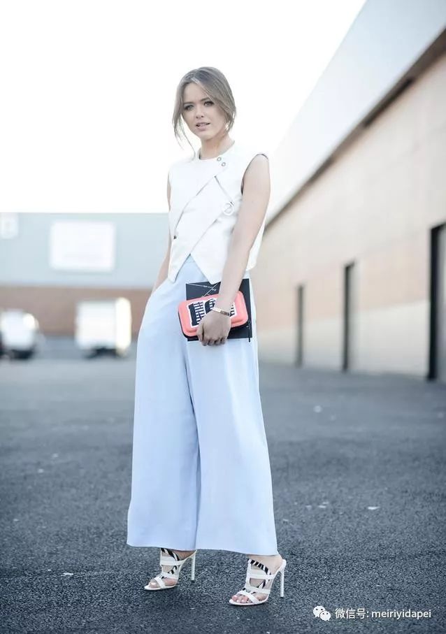 怎么挑选适合自己的穿衣颜色 607b119f870b45ca88f3ea1ac62b8e3e.jpeg