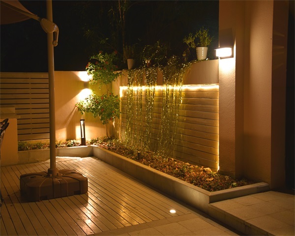 南京装修设计别墅庭院庭院景墙的类型及功能