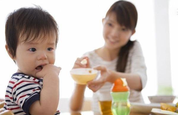                     夏天宝宝没有食欲怎么办？这篇文章给你答案