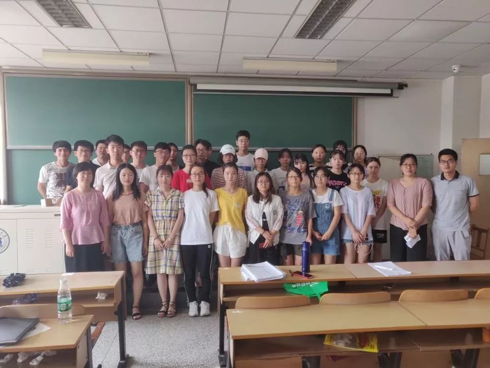 招生宣传 | 欢迎报考河北工业大学经济学专业