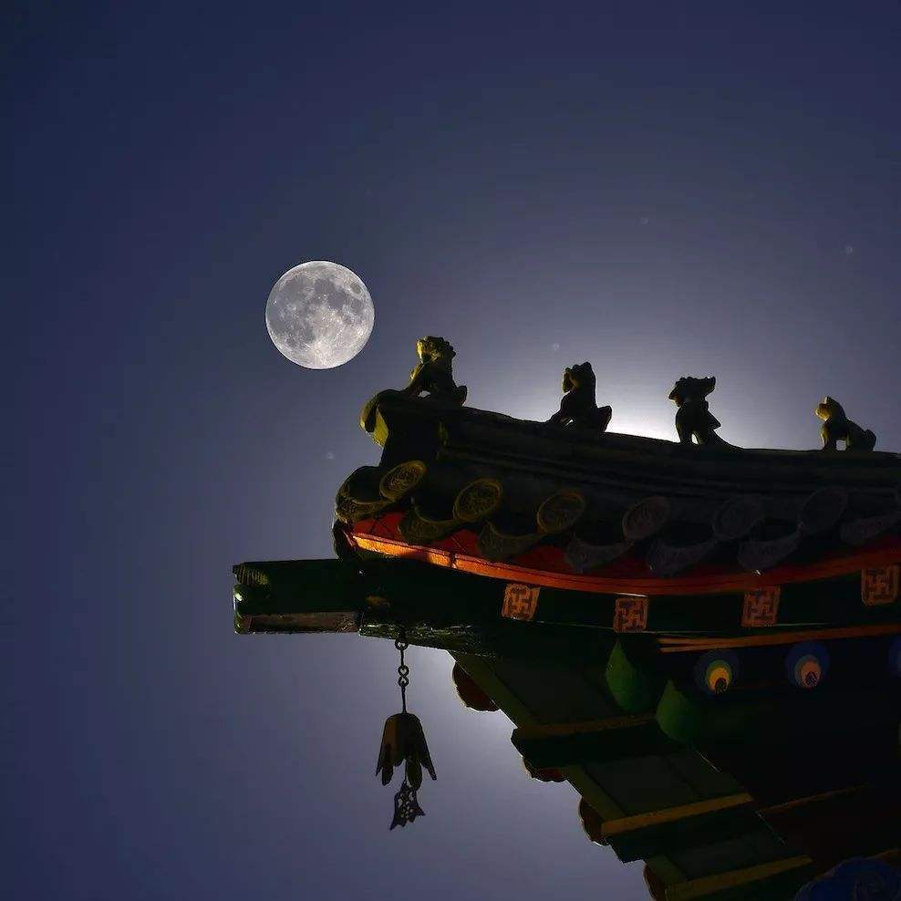 望月诗词精选四十一首独上江楼思渺然月光如水水如天