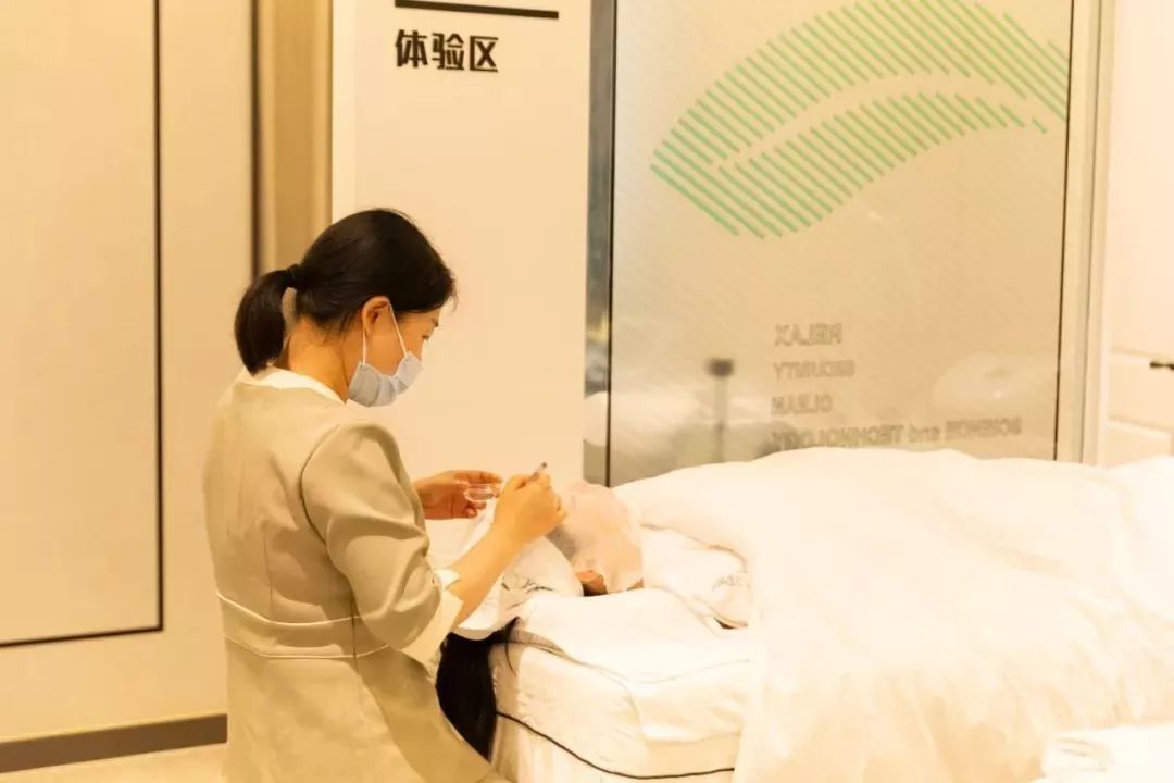 韩国女生的皮肤这么好秘密就藏在这家网红洗脸店里