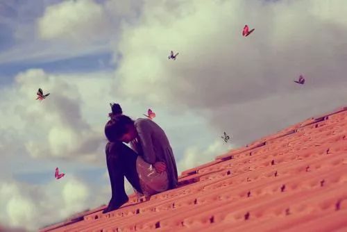 如何知道自己的前世是怎么样的 ef42e86c8ff34b5b8039b663fc580c2d.jpeg