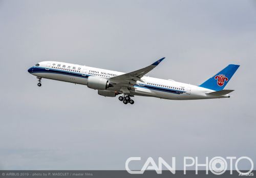 中国南方航空Airbus350-900 中国南方航空公司接收首架空客A350-900飞机_宽体