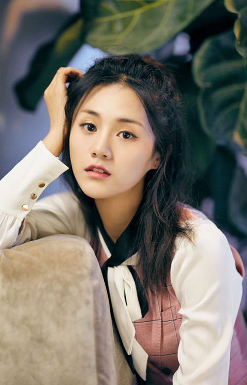 甜美少女安悦溪:脸比镜头里还要小一圈,是标