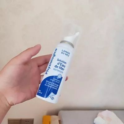                     宝宝鼻塞流鼻涕就打针吃药往医院跑？你那是在害孩子