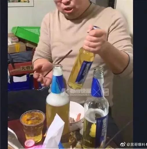 还敢这样拿筷子开啤酒?有人学网上用筷子开啤酒"开"进了急诊室