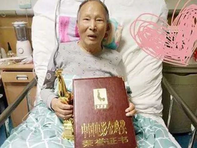 《英雄儿女》中的王芳,77岁了,气质竟然这么好!_刘尚娴