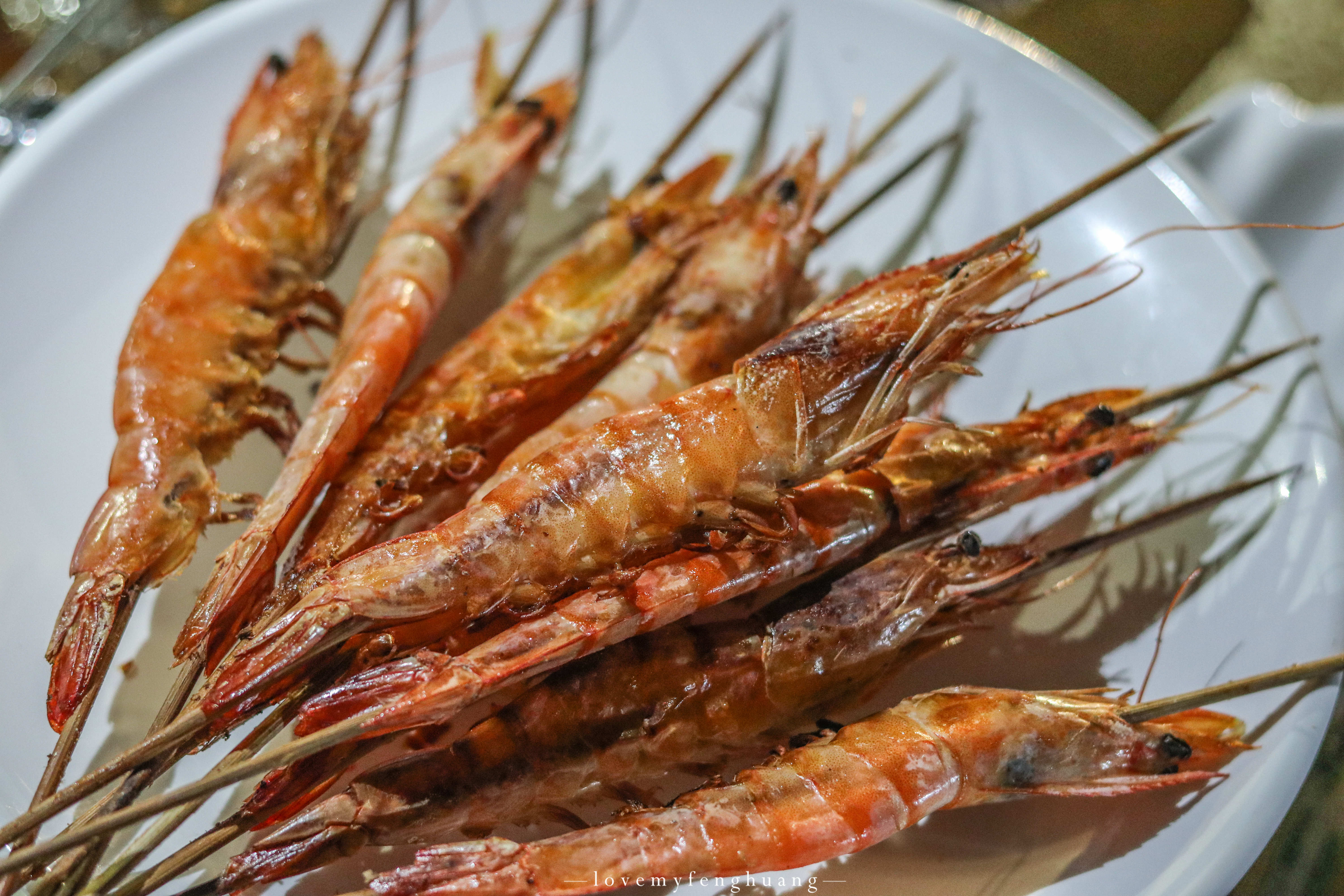 在渔岛,不但能面朝大海,还能体验到3种不同风格的特色美食地