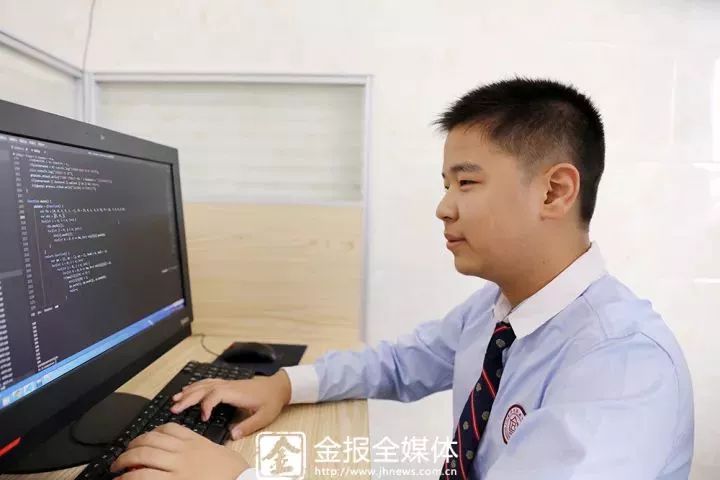 才读初二这位金华男生就被清华大学预录取他是怎么做到的