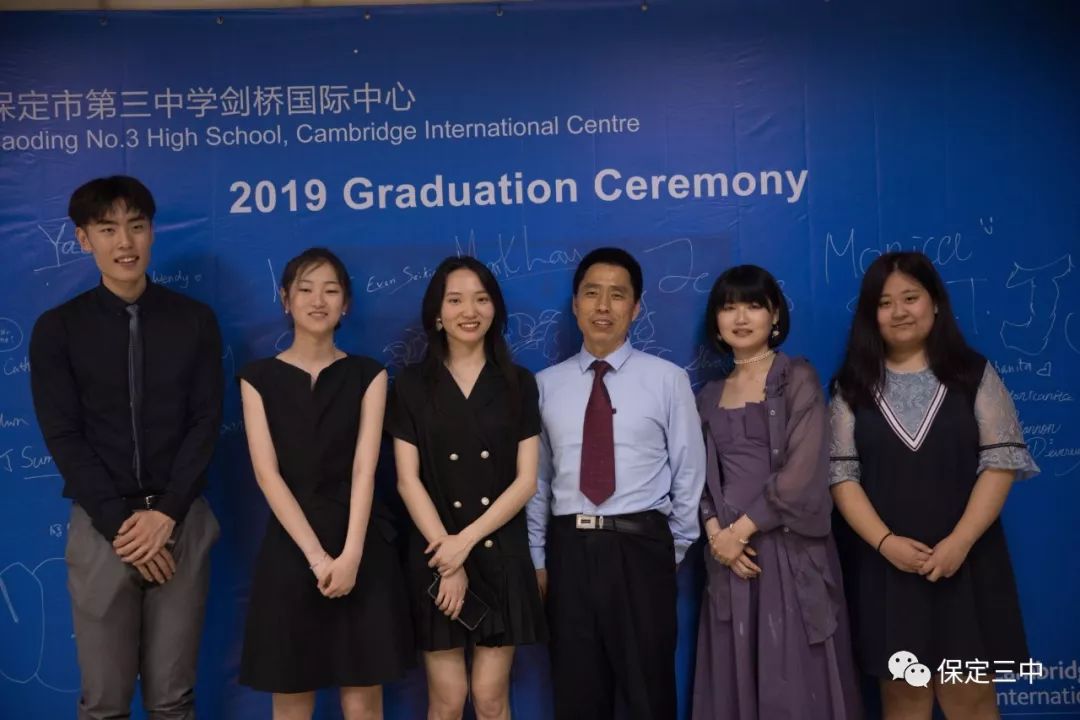 绽放青春,梦想扬帆起航——保定三中剑桥国际班毕业典礼