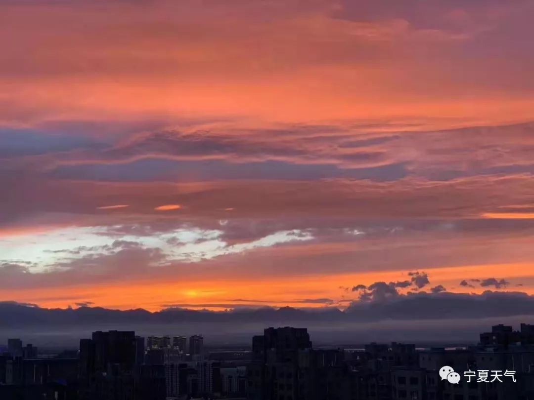 雨后晚霞美如虹