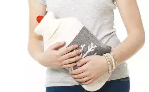 女人月经期间肚子疼是什么原因 谨防妇科炎症
